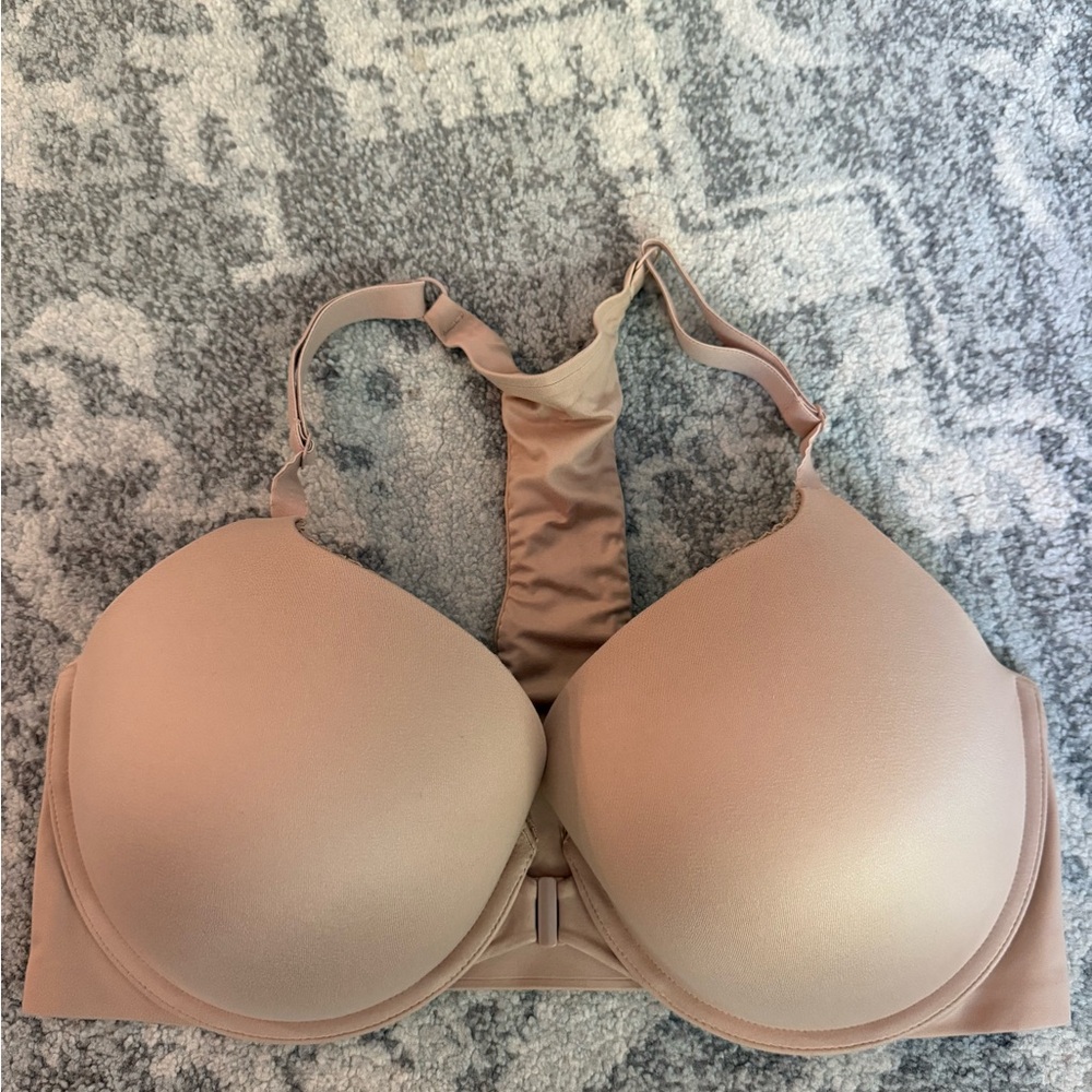 Victoria's Secret body by Victoria racerback Bra